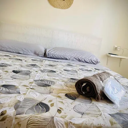 Lägenhet A 2 Passi Dal Mare Lesina