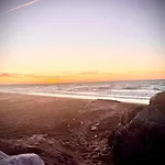 A 2 Passi Dal Mare