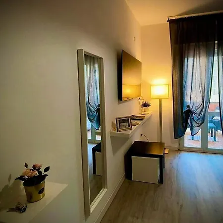 A 2 Passi Dal Mare * レージナ