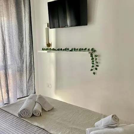 A 2 Passi Dal Mare *